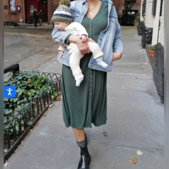 Hatch Dresses & Skirts - Hatch the Softest Rib Knit Dress in Pine sz 0